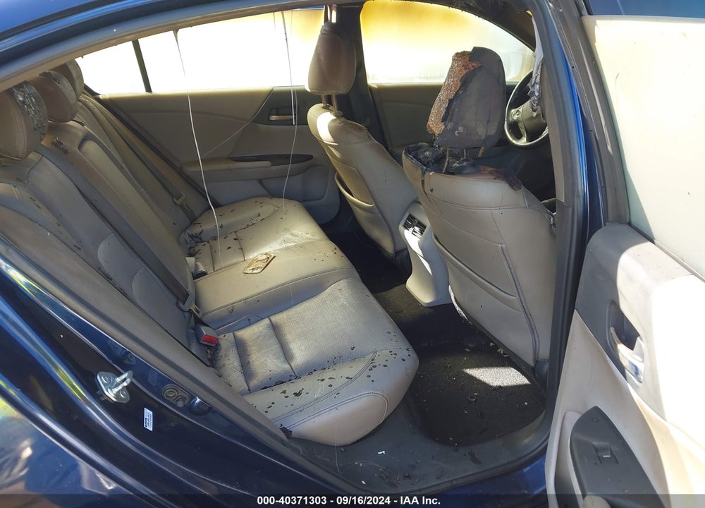 2015 HONDA ACCORD EX-L V-6 VIN: 1HGCR3F85FA037731