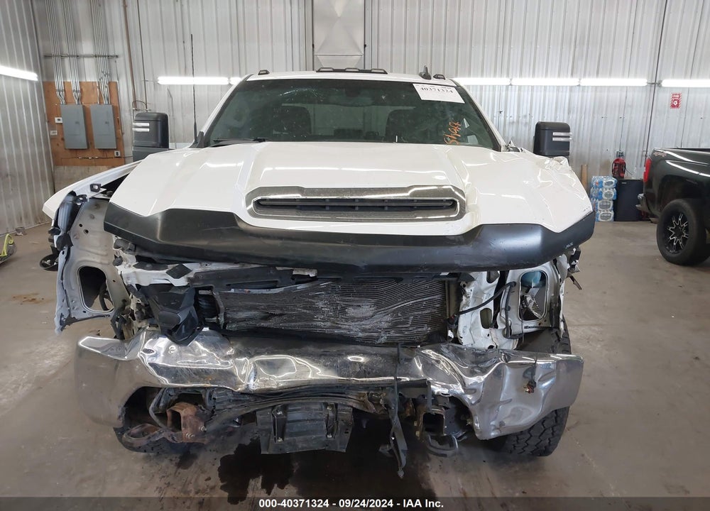 2020 CHEVROLET SILVERADO 2500HD 4WD STANDARD BED LT VIN: 1GC4YNE72LF193430