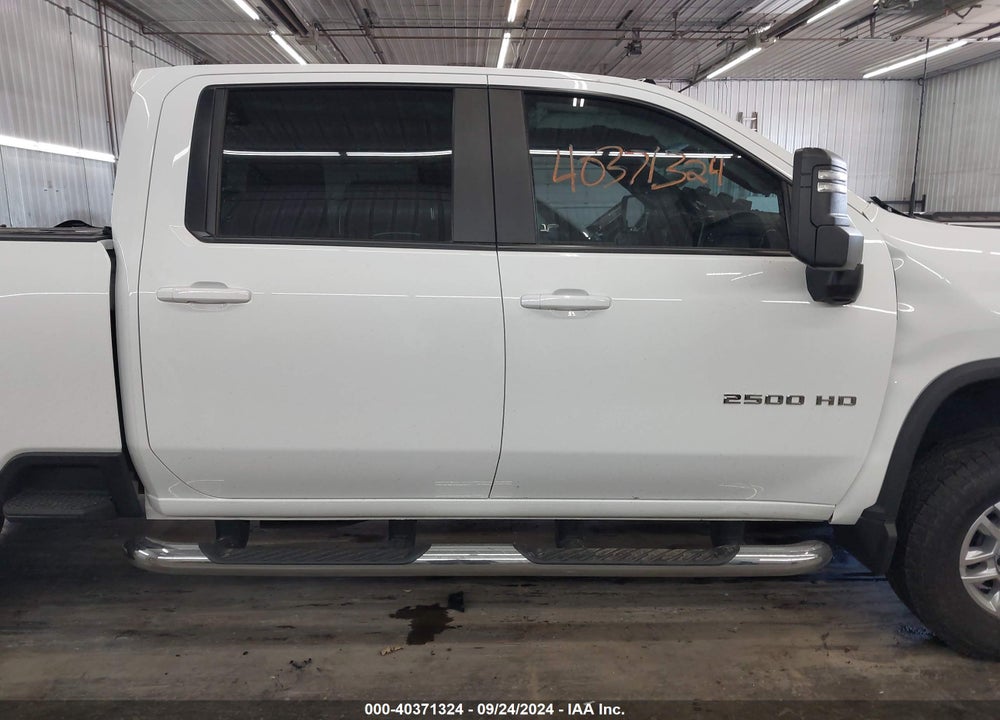 2020 CHEVROLET SILVERADO 2500HD 4WD STANDARD BED LT VIN: 1GC4YNE72LF193430