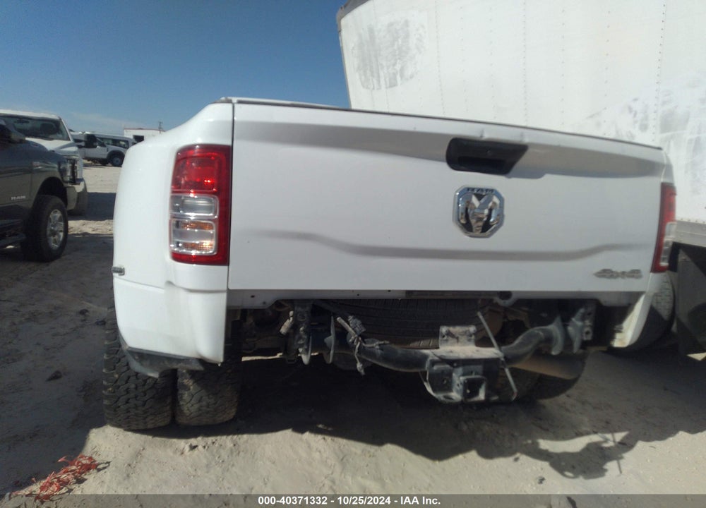 2021 RAM 3500 TRADESMAN  4X4 8' BOX VIN: 3C63RRGL6MG688845