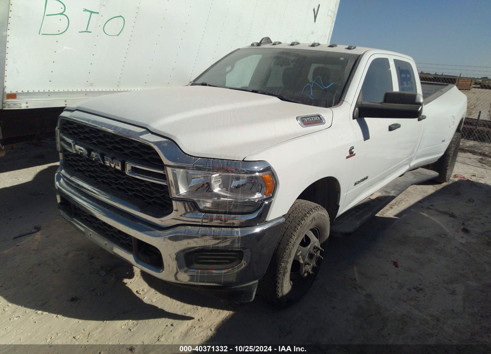 2021 RAM 3500 TRADESMAN  4X4 8' BOX VIN: 3C63RRGL6MG688845
