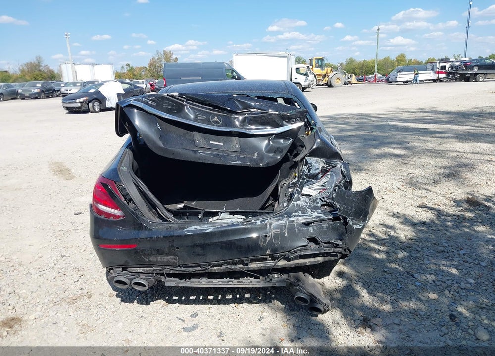 2019 MERCEDES-BENZ AMG E 53 4MATIC VIN: WDDZF6BB8KA590331