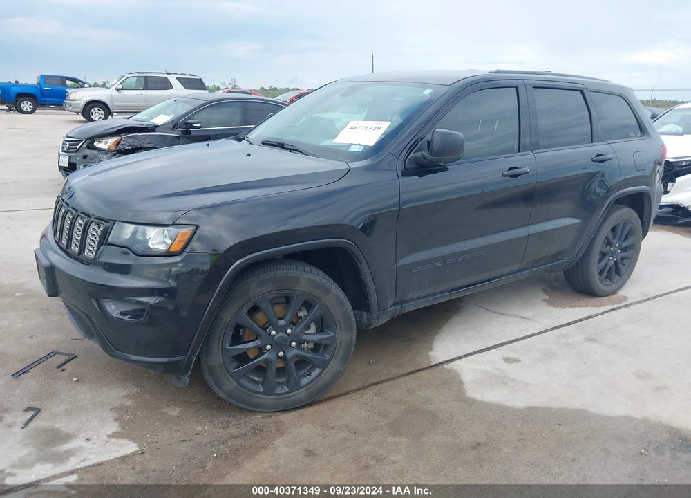 2017 JEEP GRAND CHEROKEE ALTITUDE 4X2 VIN: 1C4RJEAG8HC952915