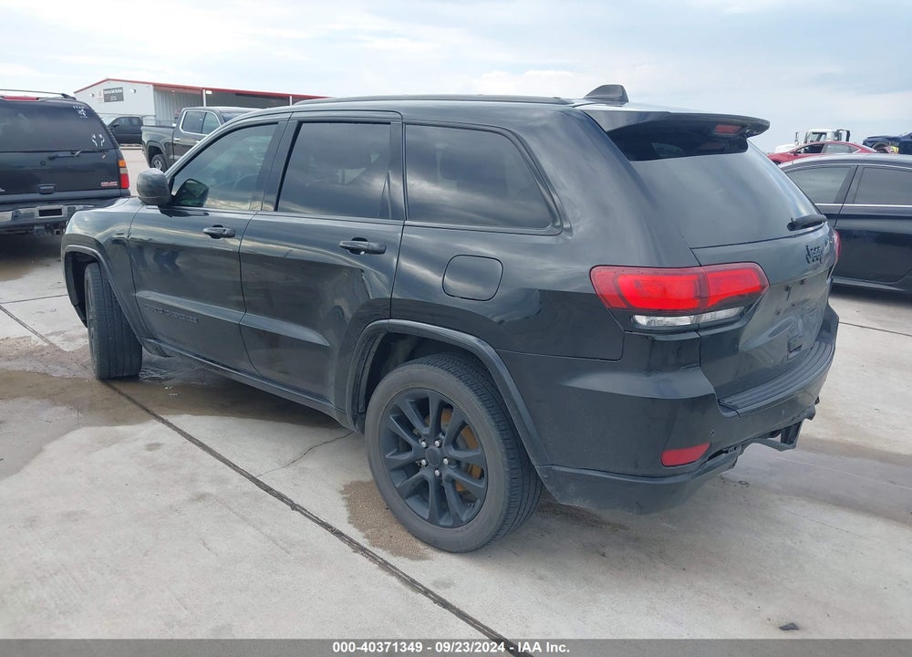 2017 JEEP GRAND CHEROKEE ALTITUDE 4X2 VIN: 1C4RJEAG8HC952915