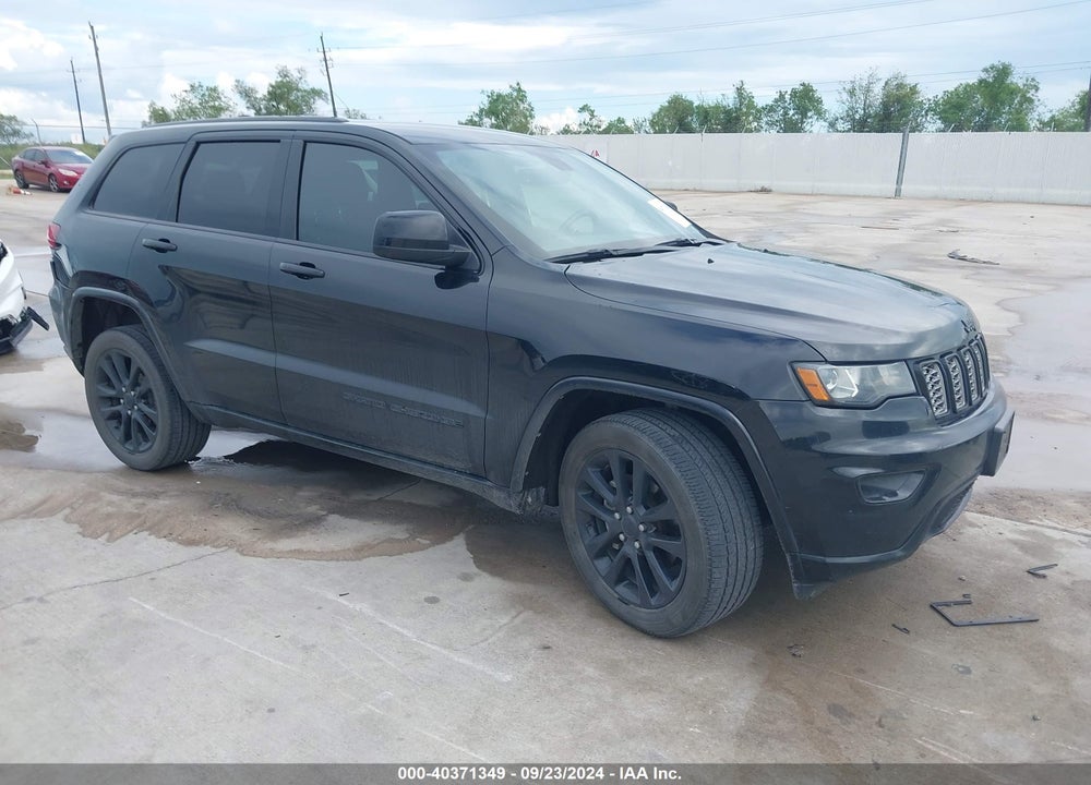 2017 JEEP GRAND CHEROKEE ALTITUDE 4X2 VIN: 1C4RJEAG8HC952915