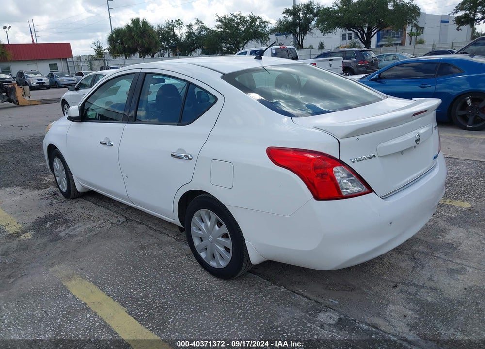 2014 NISSAN VERSA 1.6 SV VIN: 3N1CN7APXEL814611