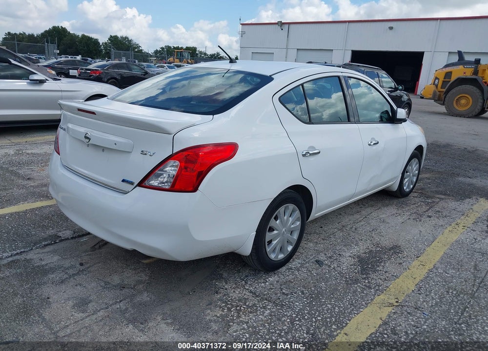 2014 NISSAN VERSA 1.6 SV VIN: 3N1CN7APXEL814611