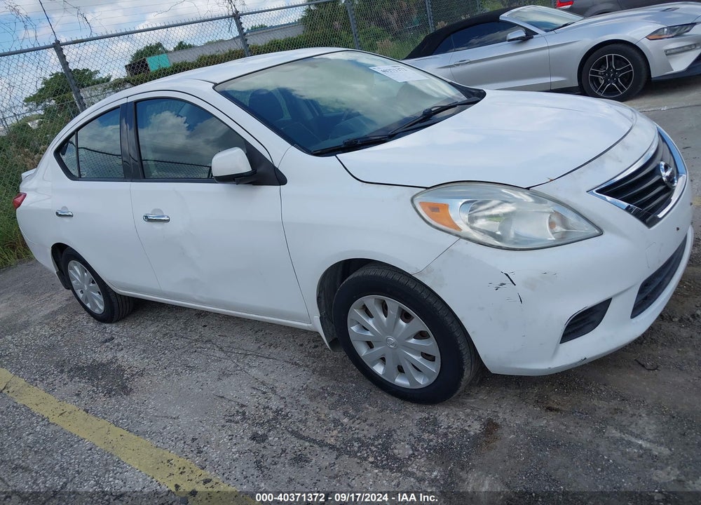 2014 NISSAN VERSA 1.6 SV VIN: 3N1CN7APXEL814611
