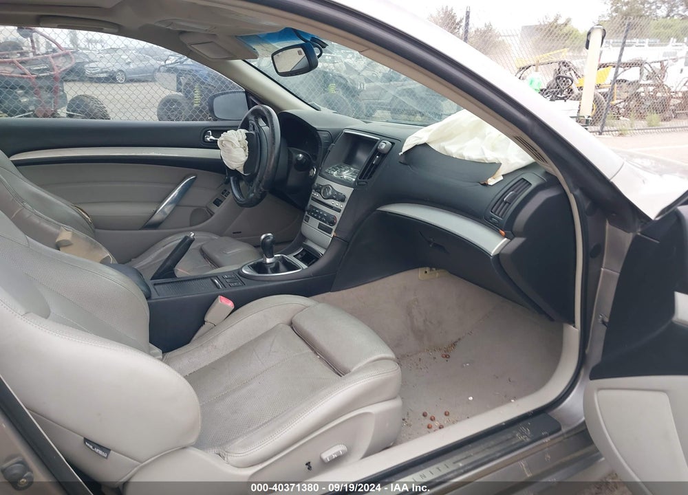 2008 INFINITI G37 SPORT VIN: JNKCV64EX8M108765