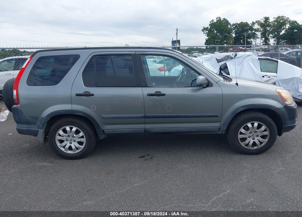 2005 HONDA CR-V EX VIN: SHSRD78805U347909