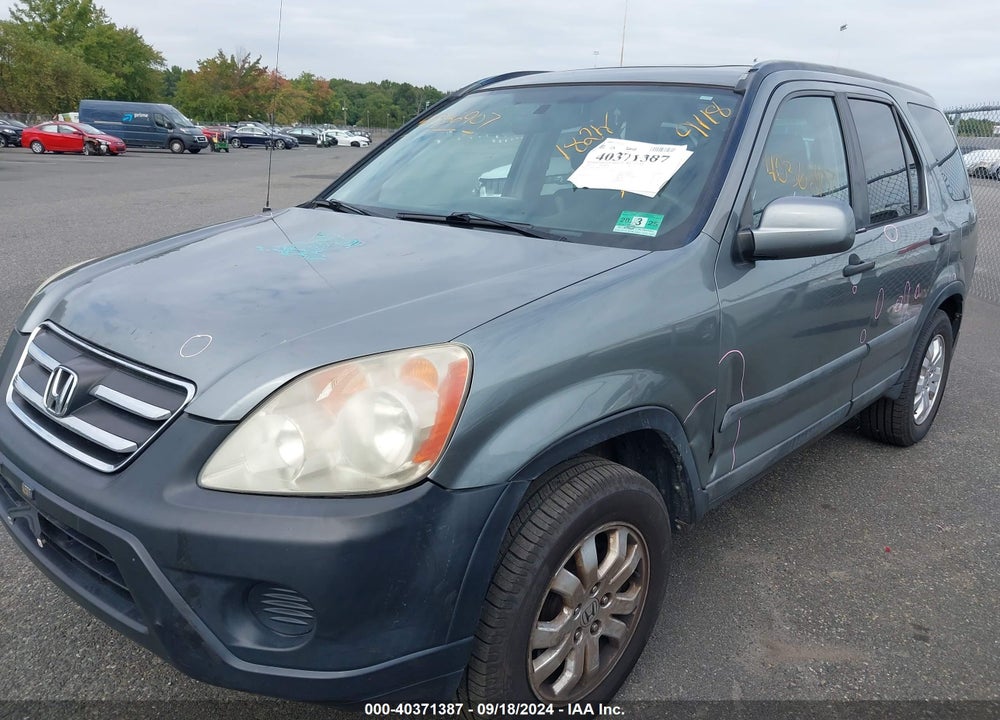 2005 HONDA CR-V EX VIN: SHSRD78805U347909