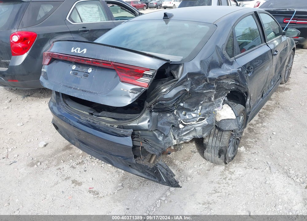 2022 KIA FORTE GT LINE VIN: 3KPF54AD3NE489643