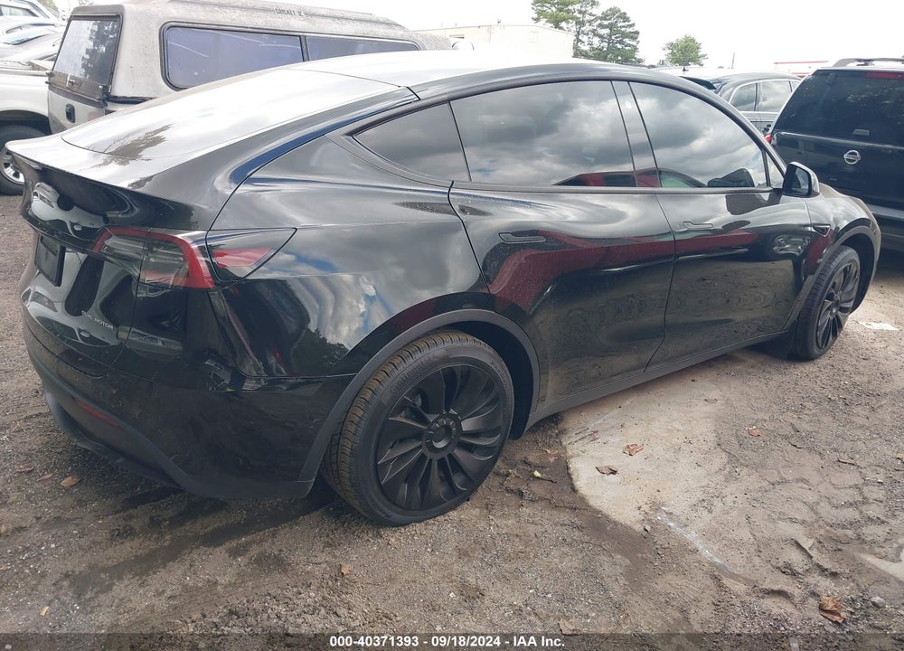 2021 TESLA MODEL Y LONG RANGE DUAL MOTOR ALL-WHEEL DRIVE VIN: 5YJYGDEE4MF189141