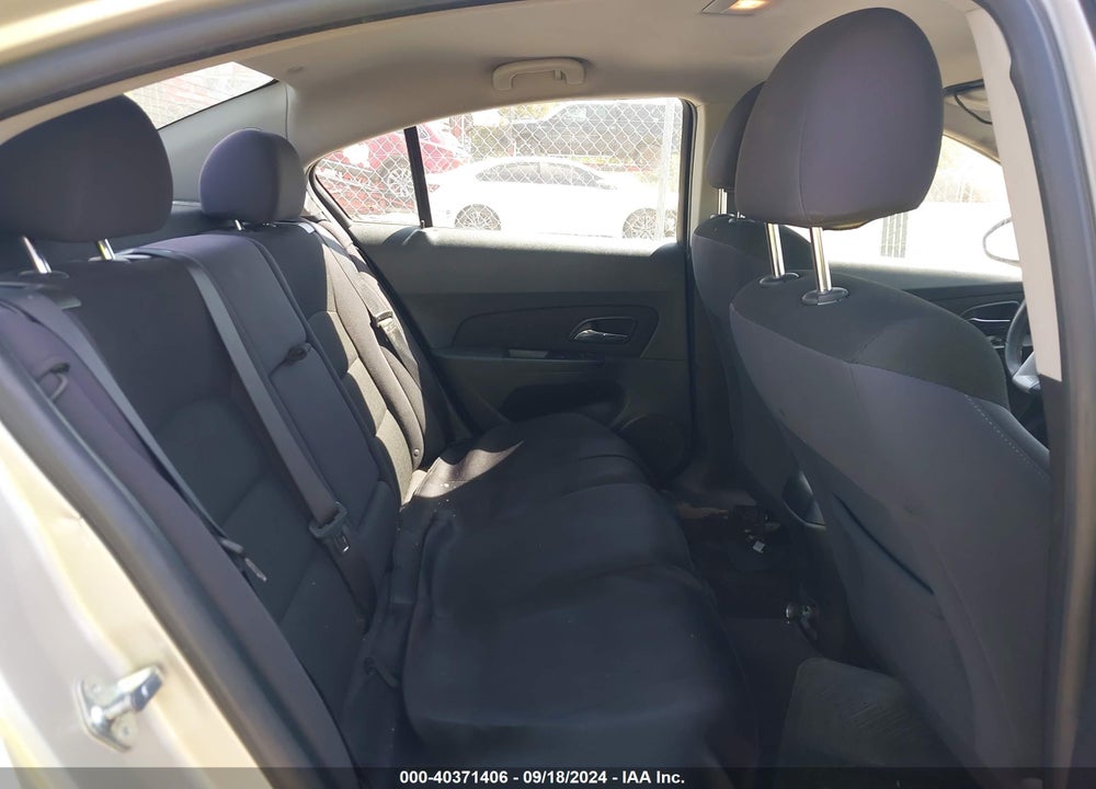 2013 CHEVROLET CRUZE 1LT AUTO VIN: 1G1PC5SB2D7269768