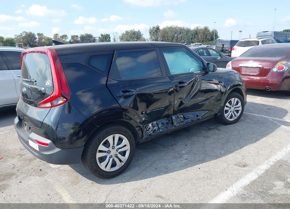 2020 KIA SOUL LX VIN: KNDJ23AU9L7123373