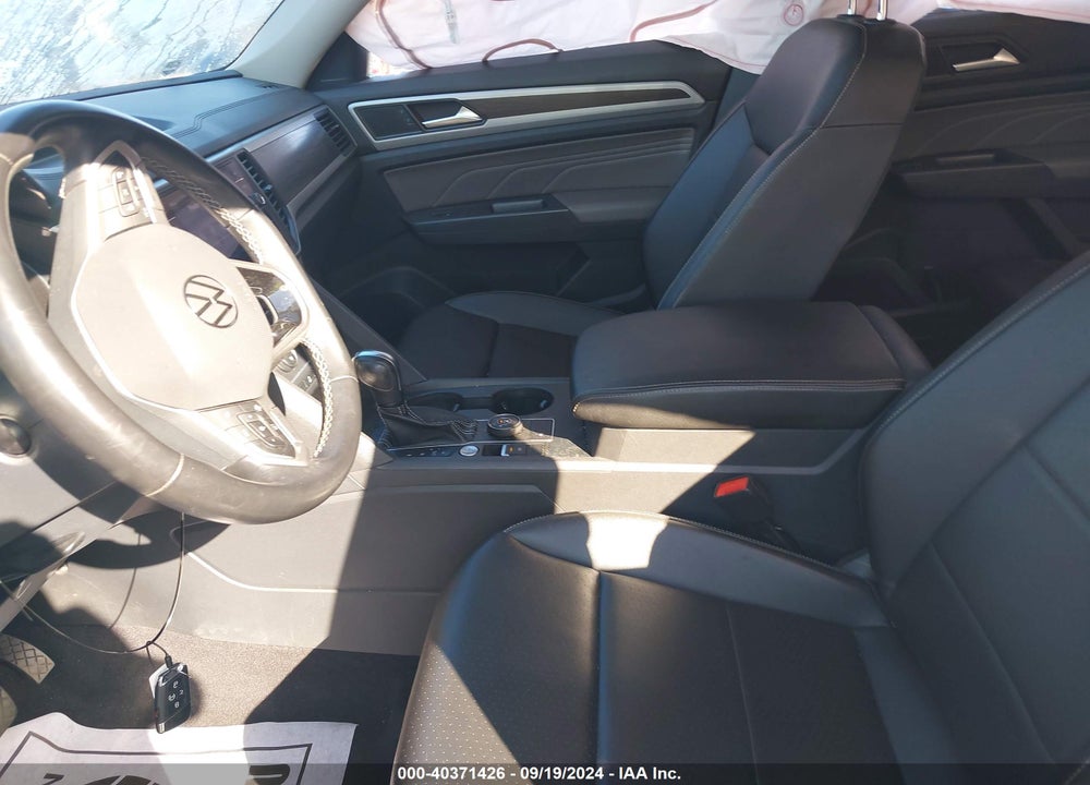 2021 VOLKSWAGEN ATLAS 3.6L V6 SE W/TECHNOLOGY VIN: 1V2HR2CA1MC568561