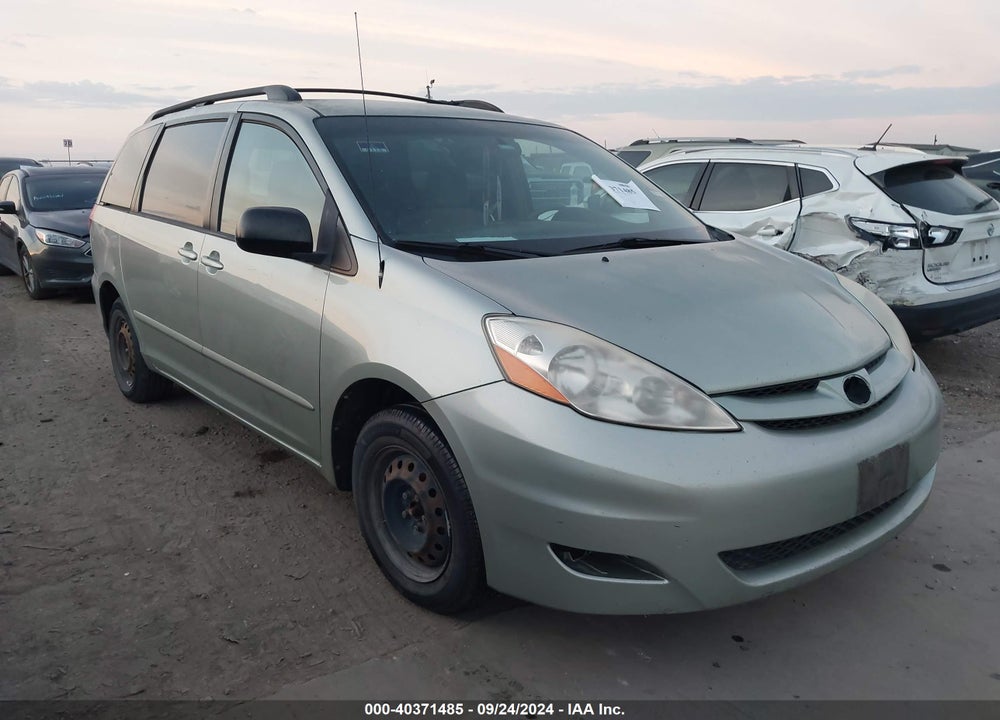 2010 TOYOTA SIENNA LE VIN: 5TDKK4CC7AS326098