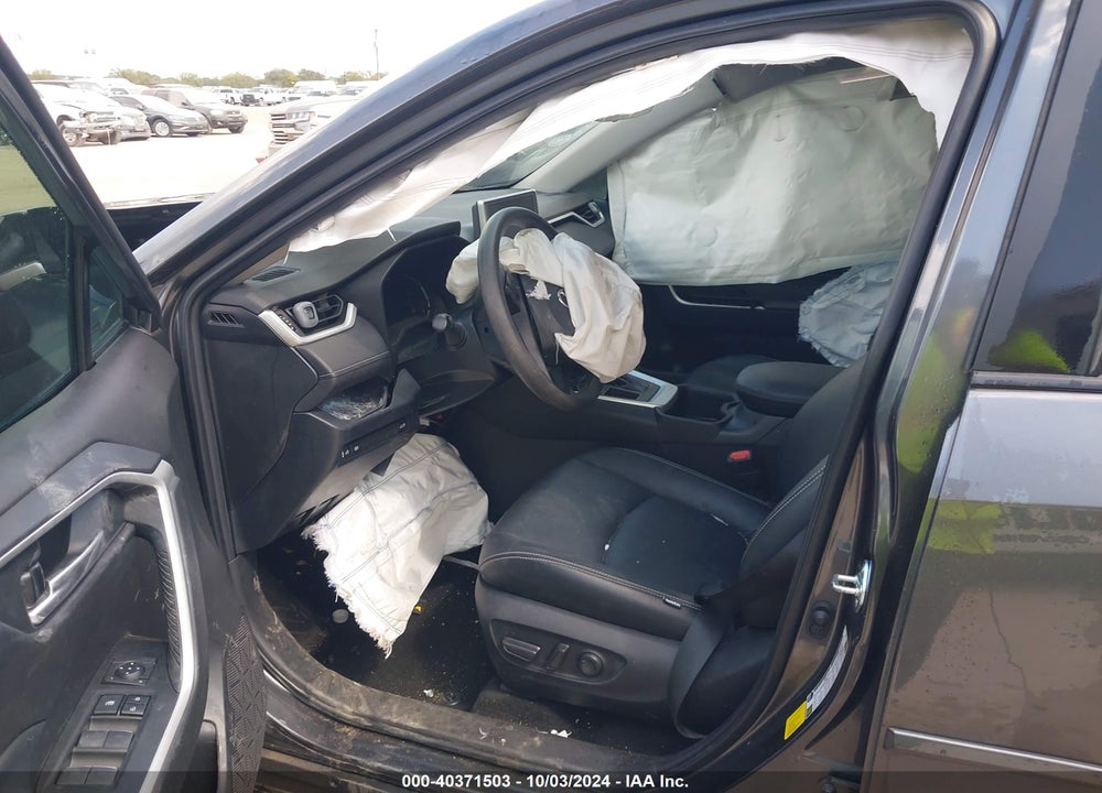 2023 TOYOTA RAV4 XLE VIN: 2T3W1RFV0PC219000