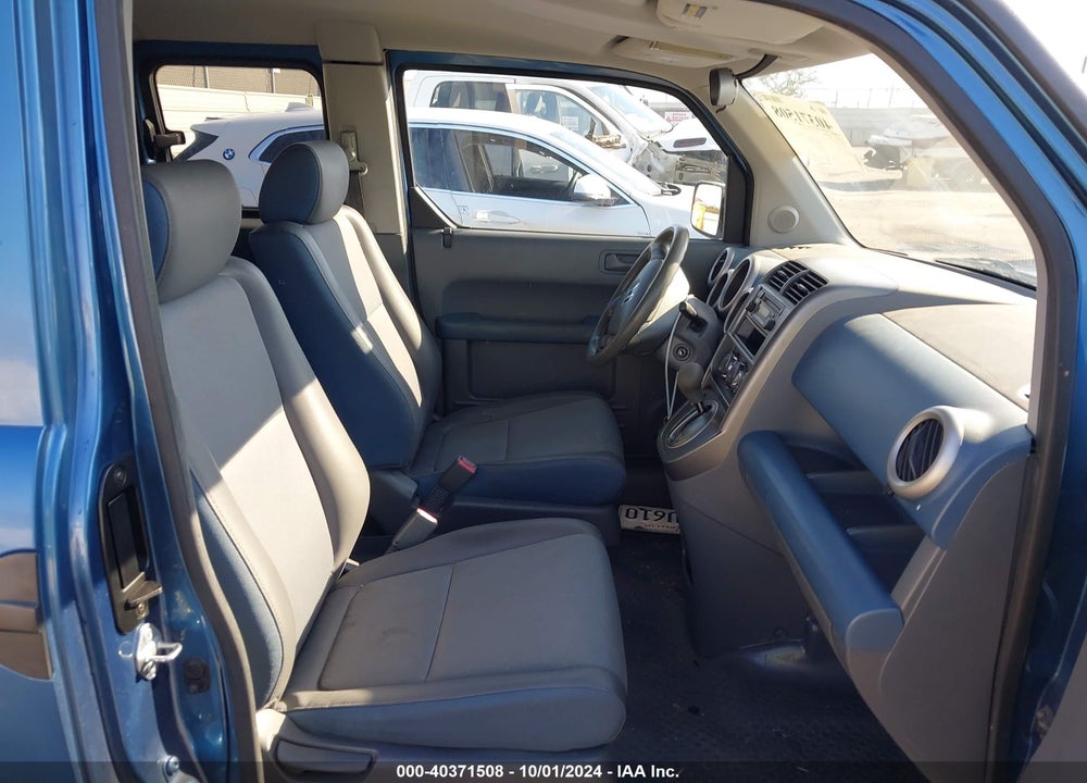 2006 HONDA ELEMENT LX VIN: 5J6YH18316L006701
