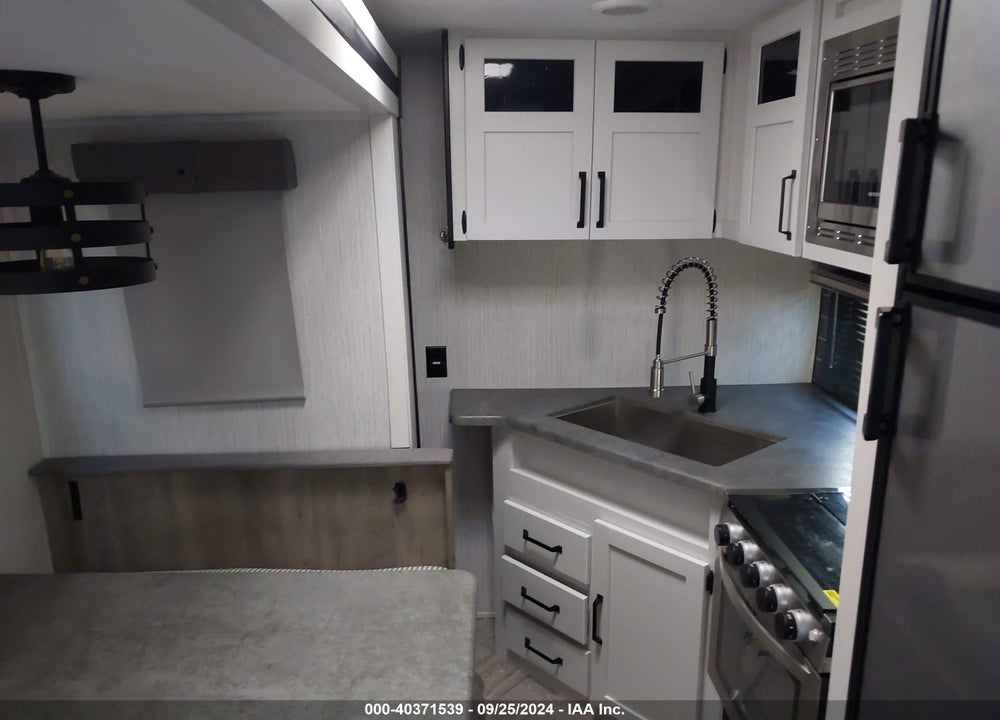 2022 FOREST RIVER PUT26RBSS VIN: 5ZT2PURB5N4012921
