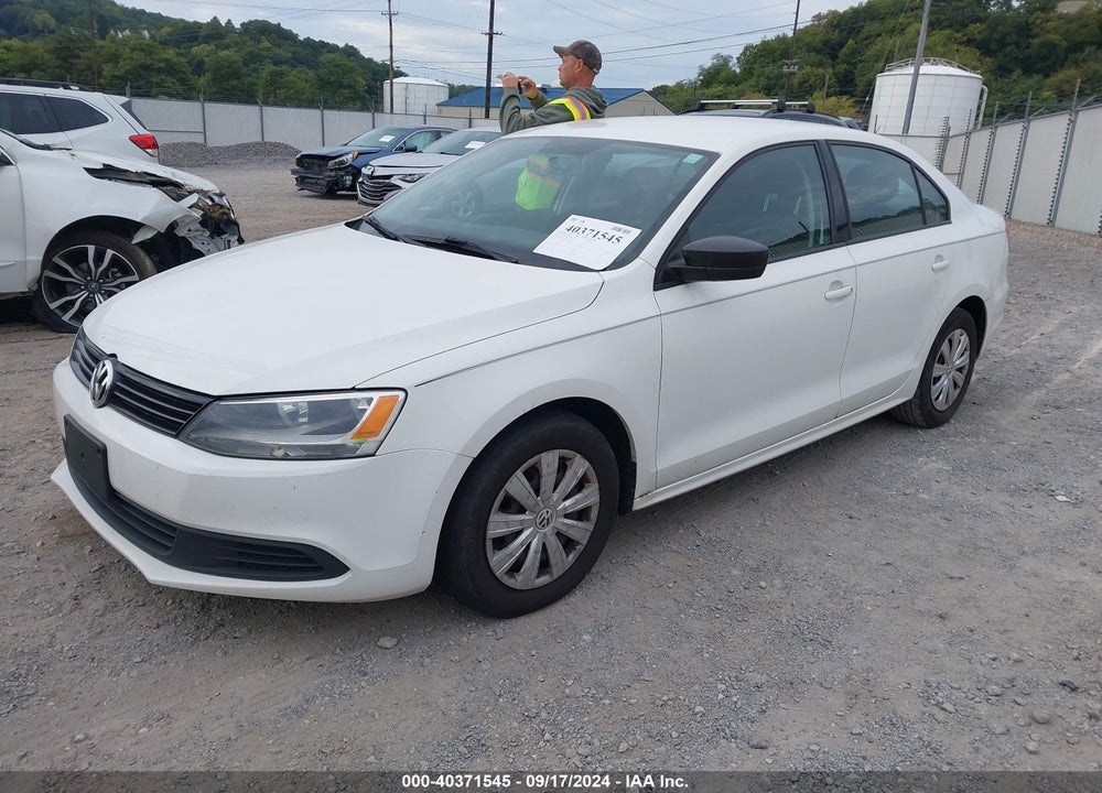2013 VOLKSWAGEN JETTA 2.0L BASE/2.0L S VIN: 3VW2K7AJXDM309803