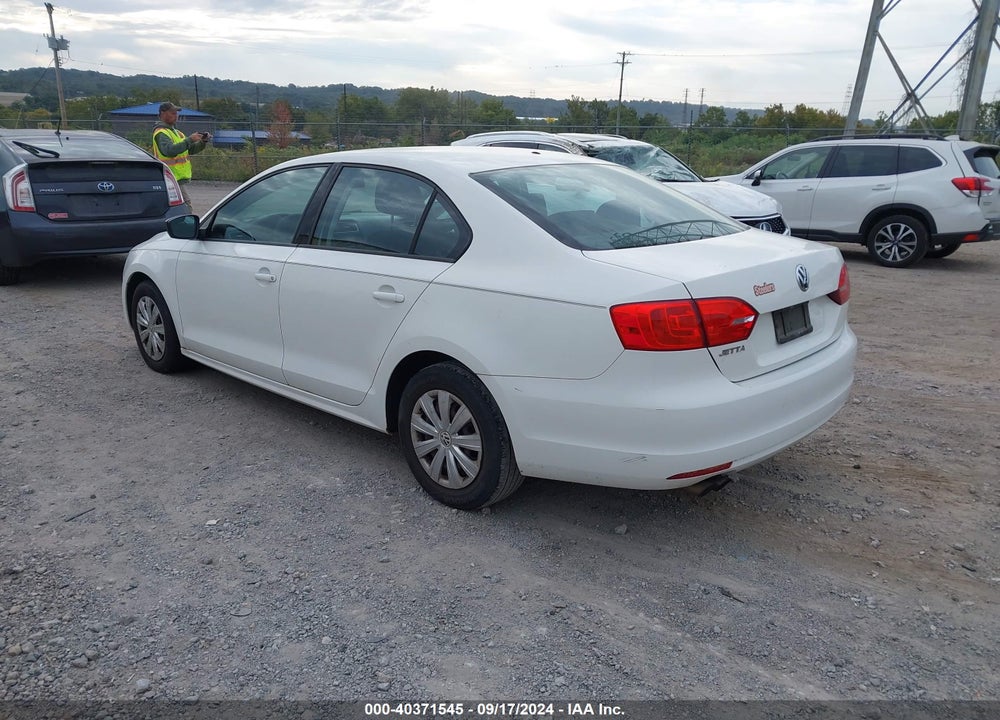 2013 VOLKSWAGEN JETTA 2.0L BASE/2.0L S VIN: 3VW2K7AJXDM309803