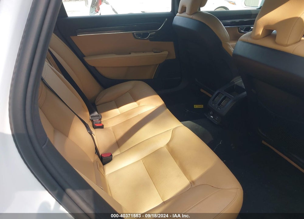 2019 VOLVO S90 VIN: LVYA22MKXKP110725