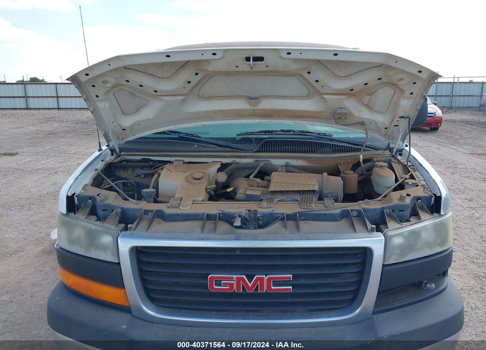 2008 GMC SAVANA LS VIN: 1GJHG39K381125609