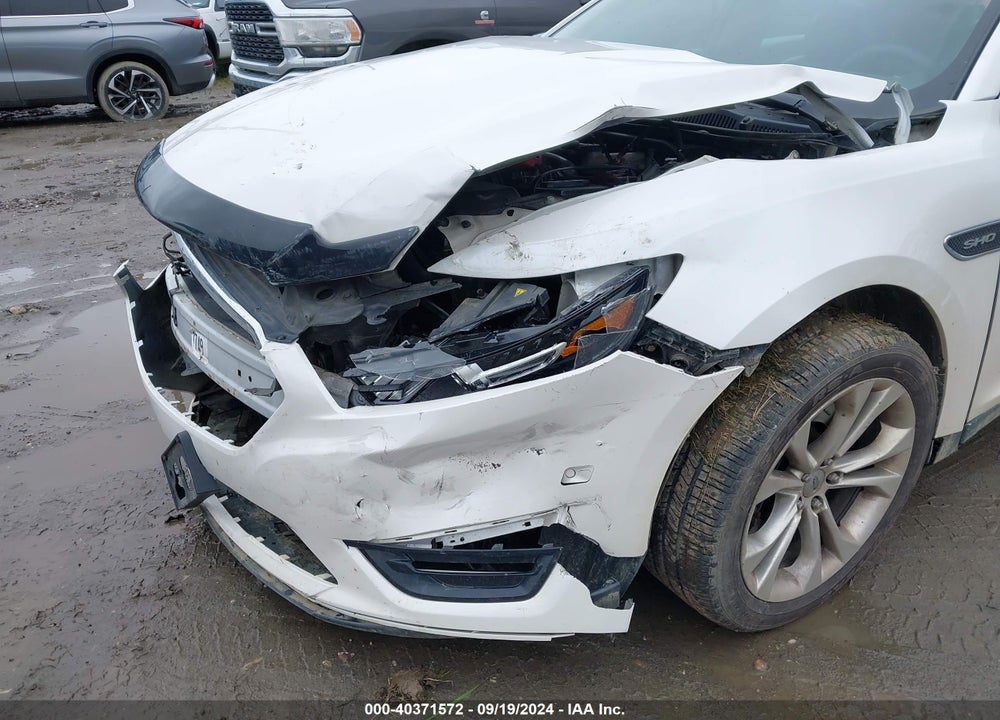 2014 FORD TAURUS SHO VIN: 1FAHP2KT0EG125733