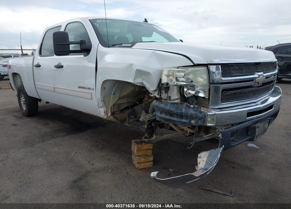 2009 CHEVROLET SILVERADO 2500HD LT VIN: 1GCHK53689F100514