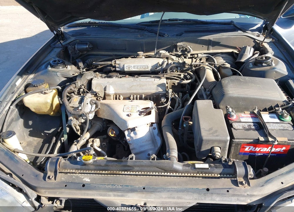 1994 TOYOTA CAMRY LE VIN: JT2SK12E1R0252122