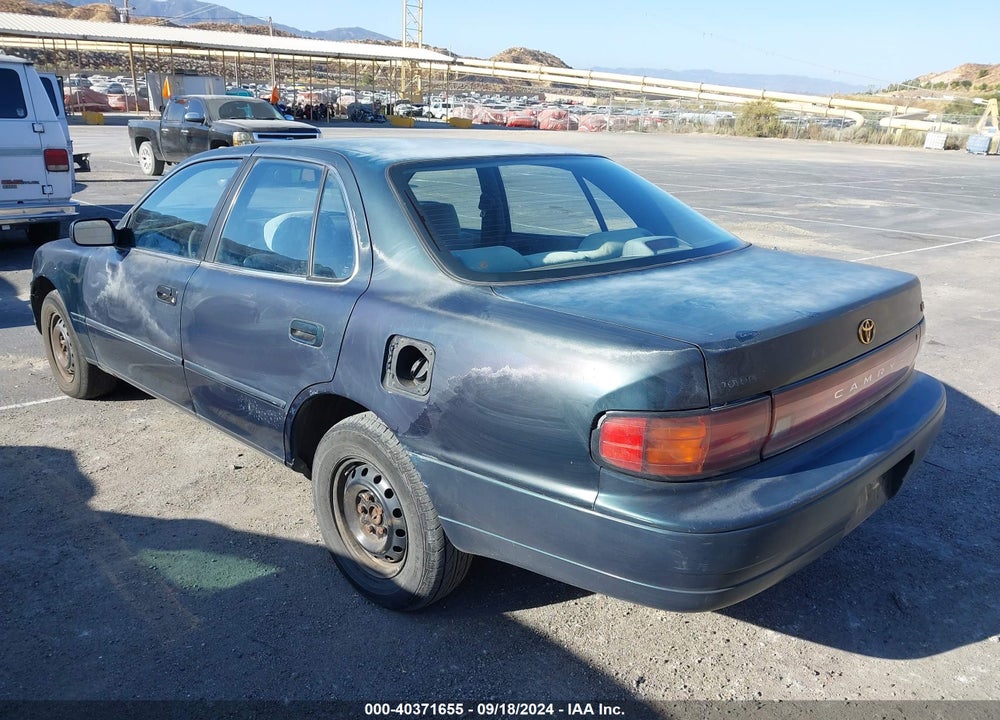 1994 TOYOTA CAMRY LE VIN: JT2SK12E1R0252122