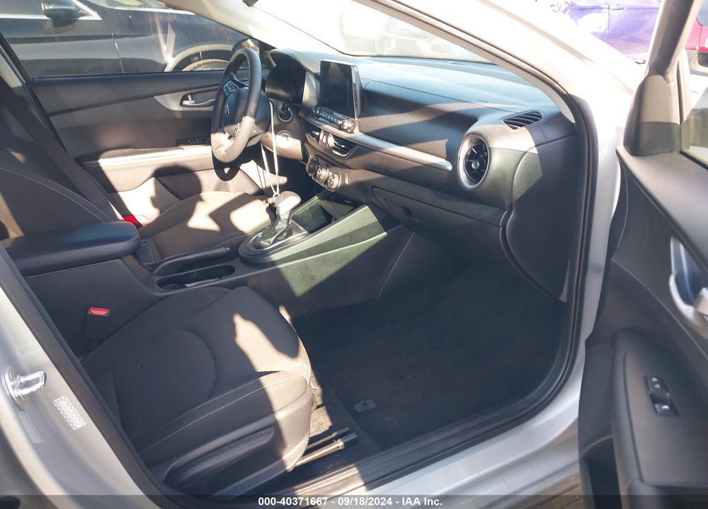 2021 KIA FORTE LXS VIN: 3KPF24ADXME336569