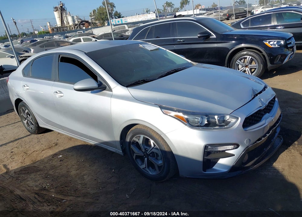 2021 KIA FORTE LXS VIN: 3KPF24ADXME336569