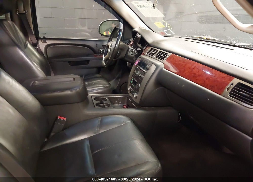 2012 GMC YUKON XL 1500 SLT VIN: 1GKS2KE77CR156271