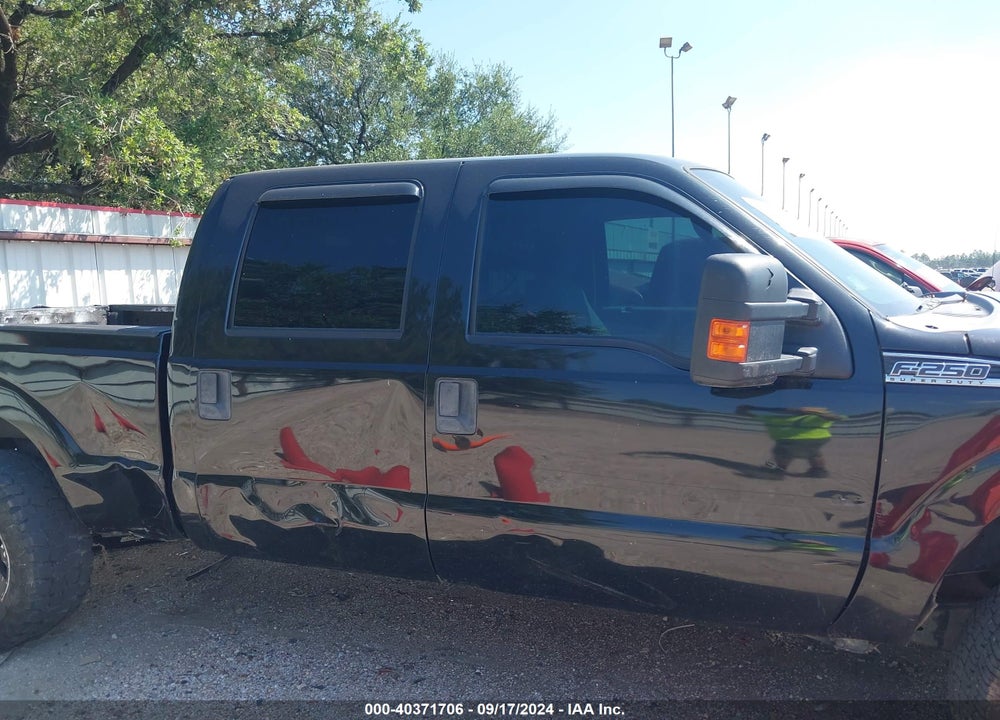 2013 FORD F-250 XLT VIN: 1FT7W2B68DEB45693