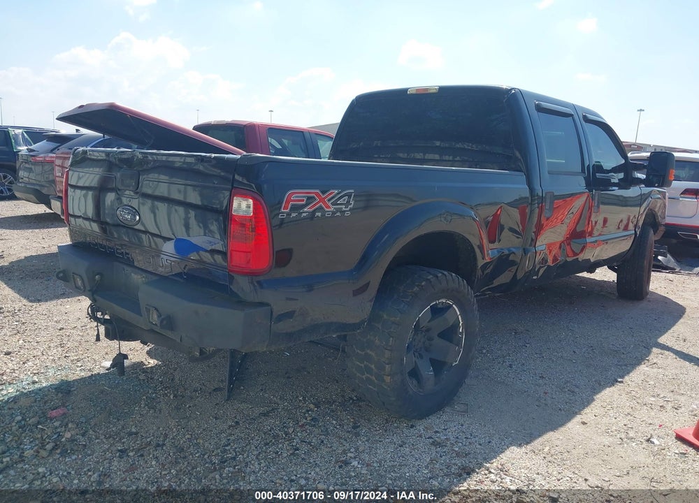 2013 FORD F-250 XLT VIN: 1FT7W2B68DEB45693