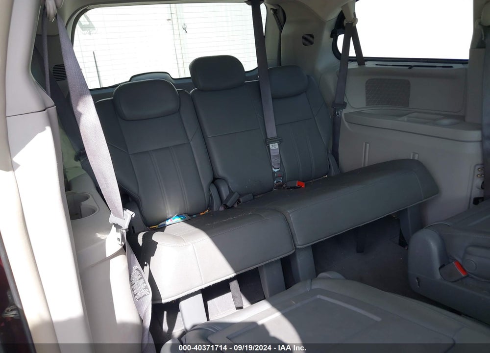 2008 CHRYSLER TOWN & COUNTRY TOURING VIN: 2A8HR54P88R803971