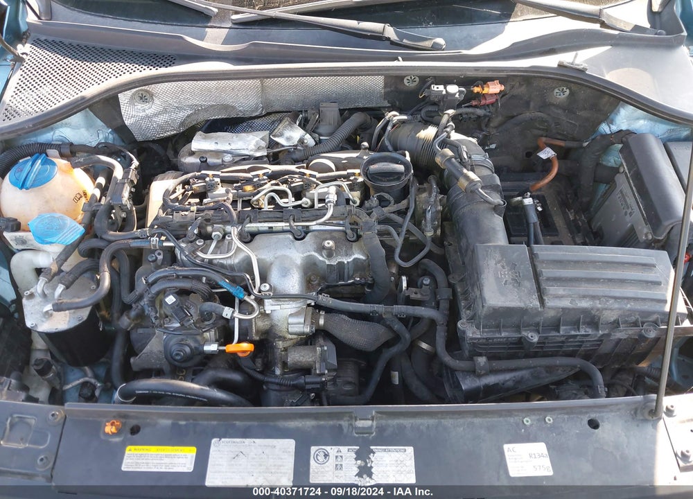 2013 VOLKSWAGEN PASSAT 2.0L TDI SE VIN: 1VWBN7A36DC007368