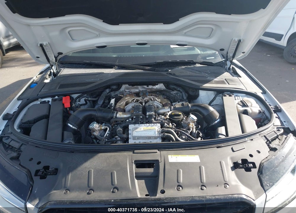2016 AUDI S8 4.0T PLUS VIN: WUAJ5AFD9GN901034