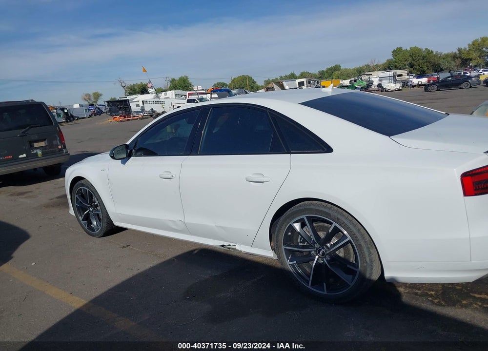 2016 AUDI S8 4.0T PLUS VIN: WUAJ5AFD9GN901034