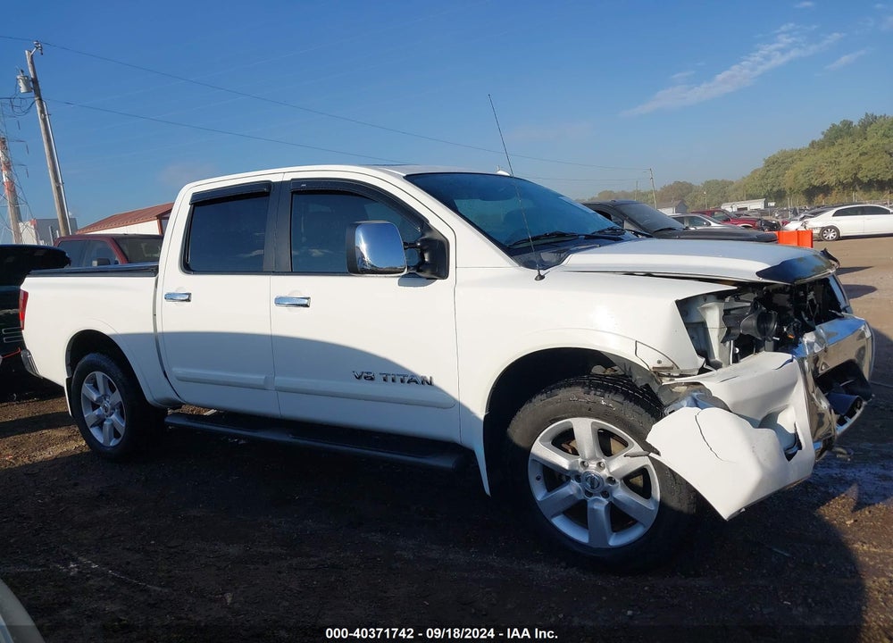 2011 NISSAN TITAN SL VIN: 1N6AA0EC7BN305163
