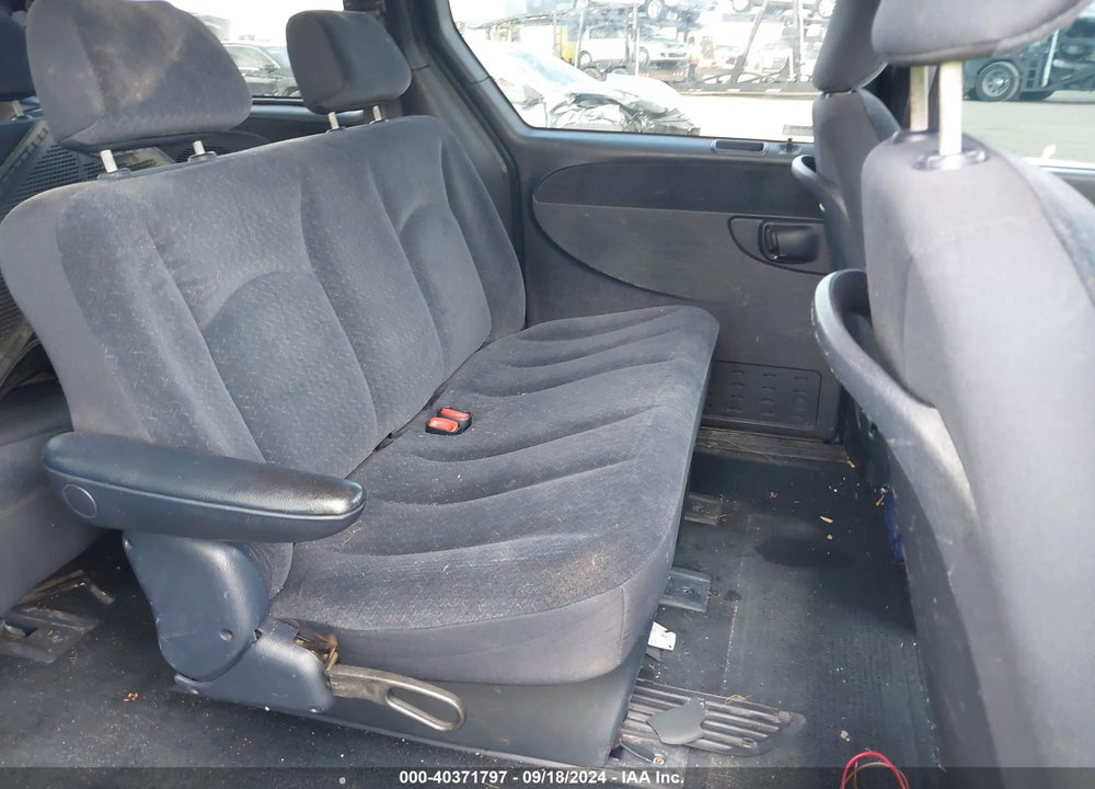 2001 DODGE GRAND CARAVAN SPORT VIN: 2B8GP44341R348036