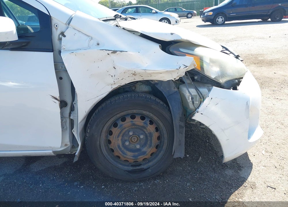 2015 TOYOTA YARIS L VIN: VNKKTUD36FA038337