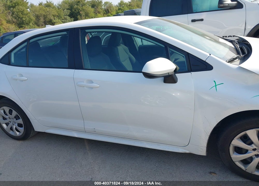 2022 TOYOTA COROLLA LE VIN: 5YFEPMAE7NP357434