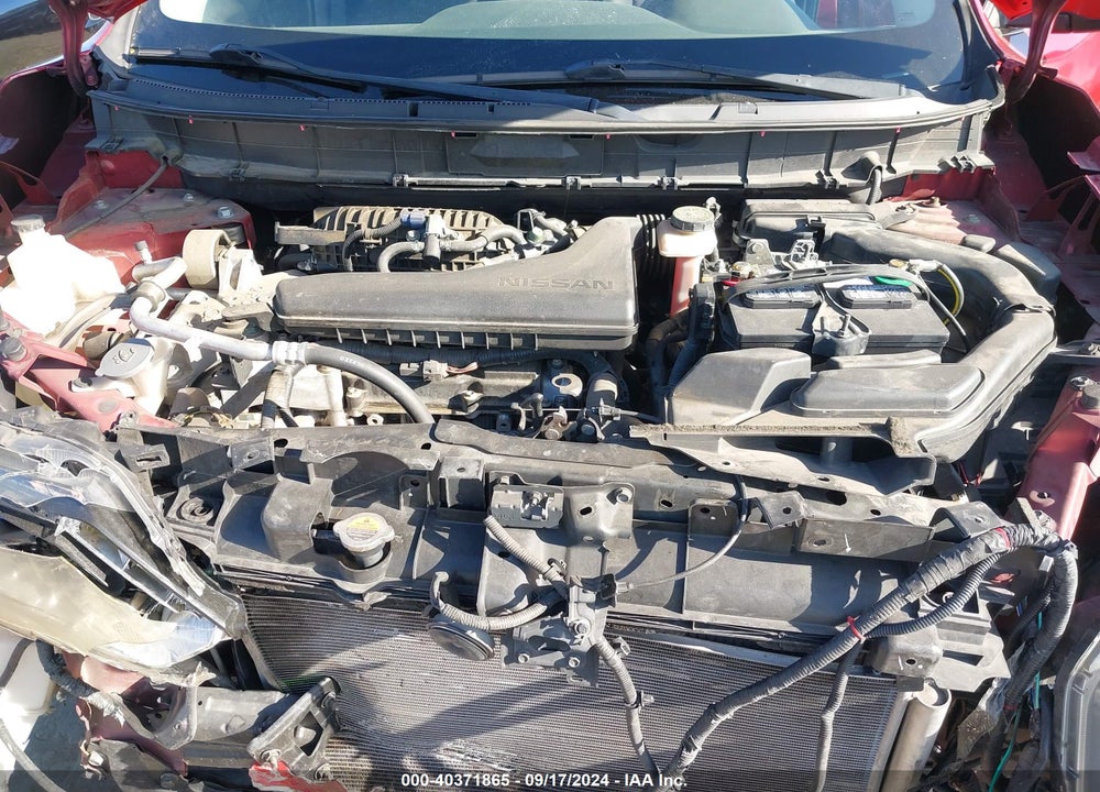 2015 NISSAN ROGUE SV VIN: KNMAT2MT6FP563663