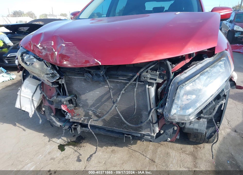 2015 NISSAN ROGUE SV VIN: KNMAT2MT6FP563663