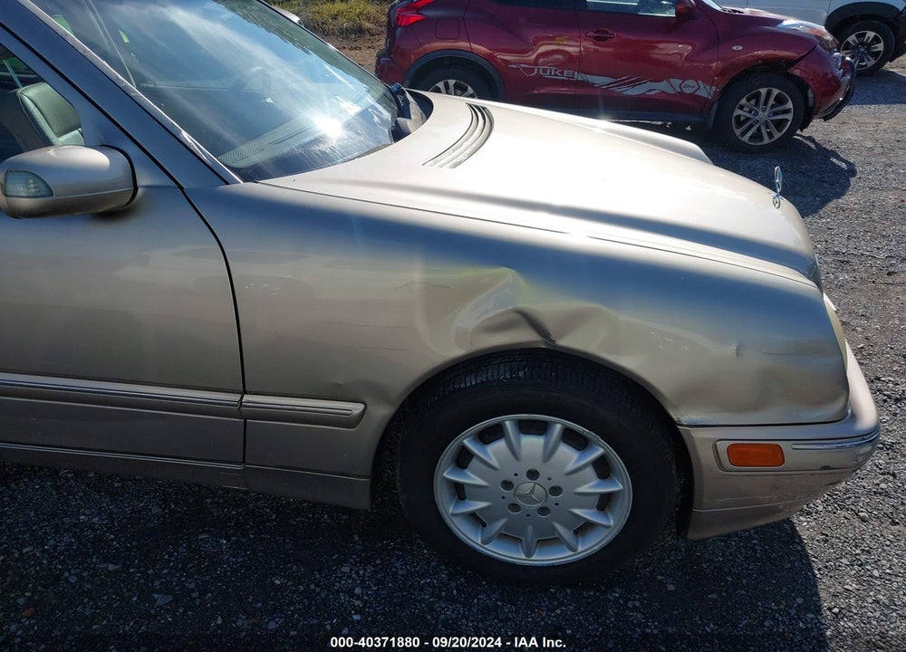 2001 MERCEDES-BENZ E 320 VIN: WDBJF65J31B371911
