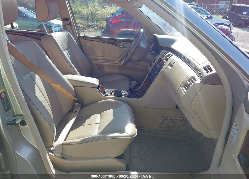 2001 MERCEDES-BENZ E 320 VIN: WDBJF65J31B371911