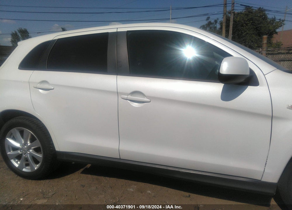 2015 MITSUBISHI OUTLANDER SPORT ES VIN: 4A4AR3AU6FE047793
